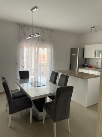 Apartman Visic 1692 Kaštela 外观 照片