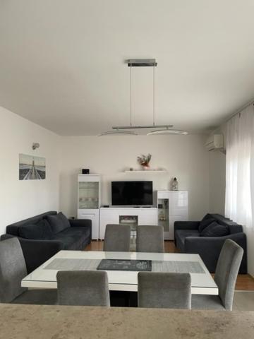Apartman Visic 1692 Kaštela 外观 照片